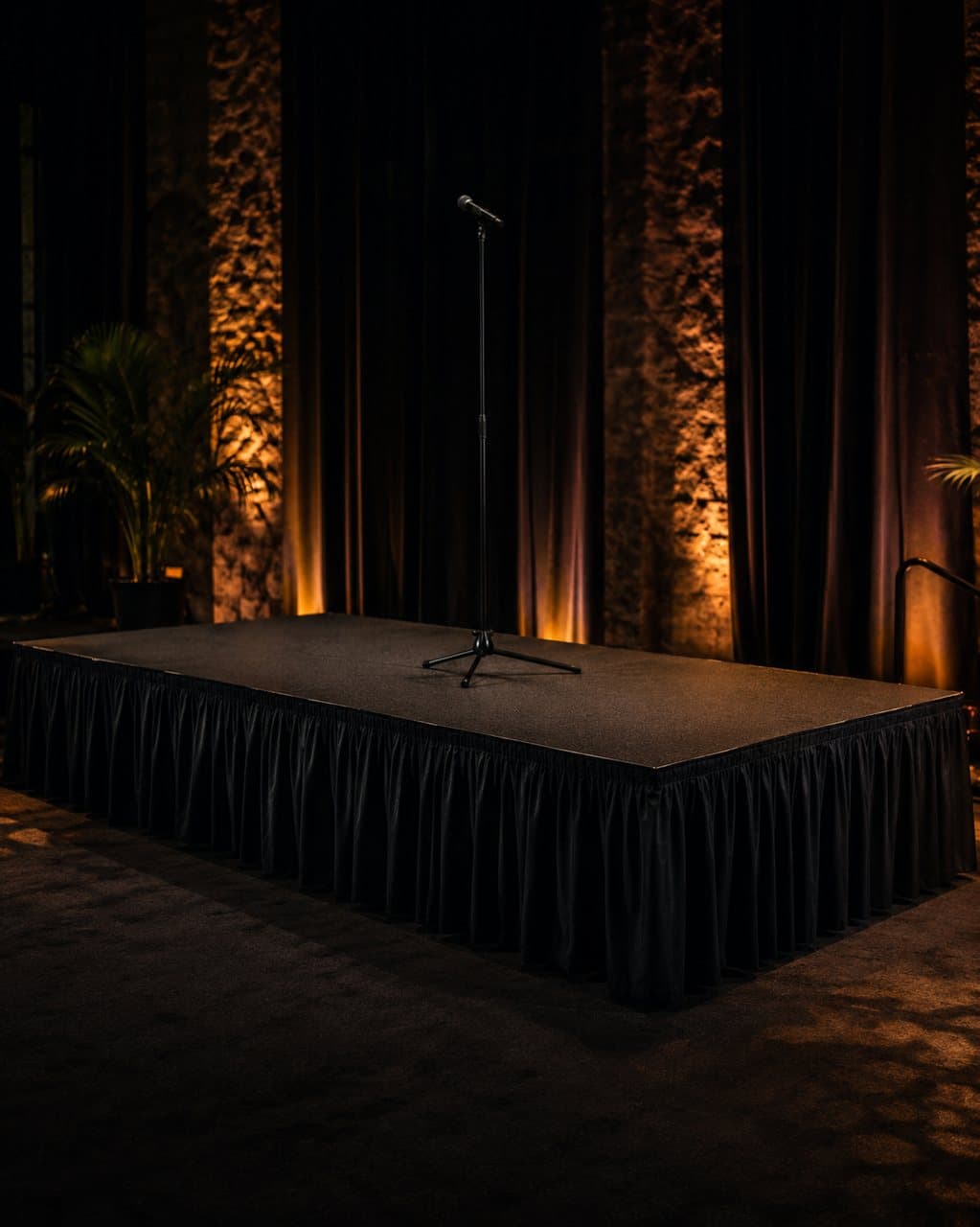 Stage Riser (4x8 Section)